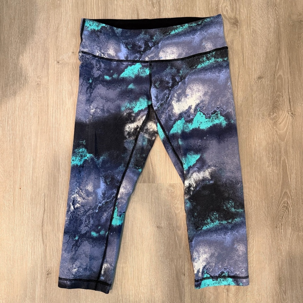 LULULEMON Wunder Under Crop Pants Luon Milky Way Size 8 RARE